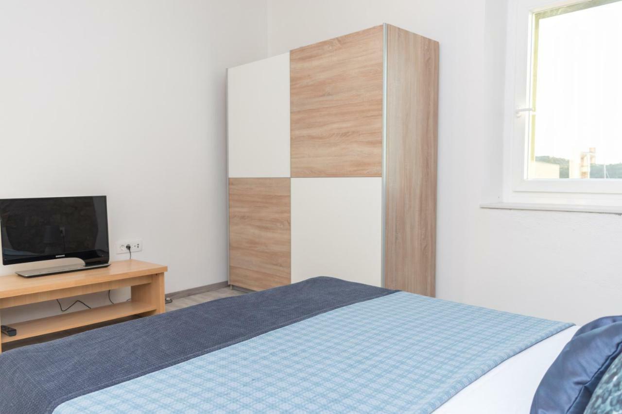 Bounty Apartments シベニク エクステリア 写真