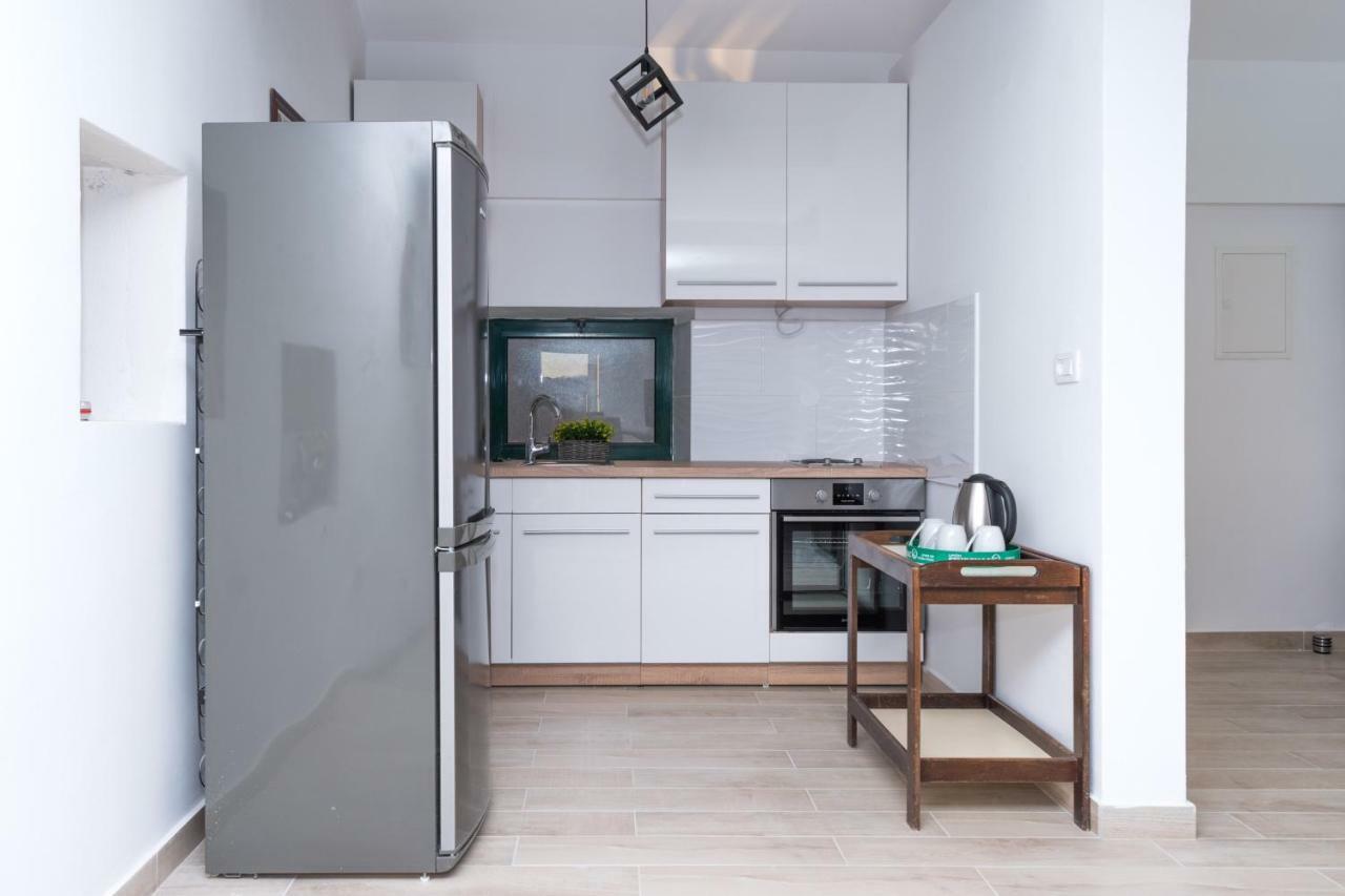 Bounty Apartments シベニク エクステリア 写真